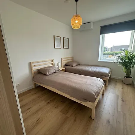 Casa Waubach - 6 Persoons Ruime Vakantiewoning * Landgraaf